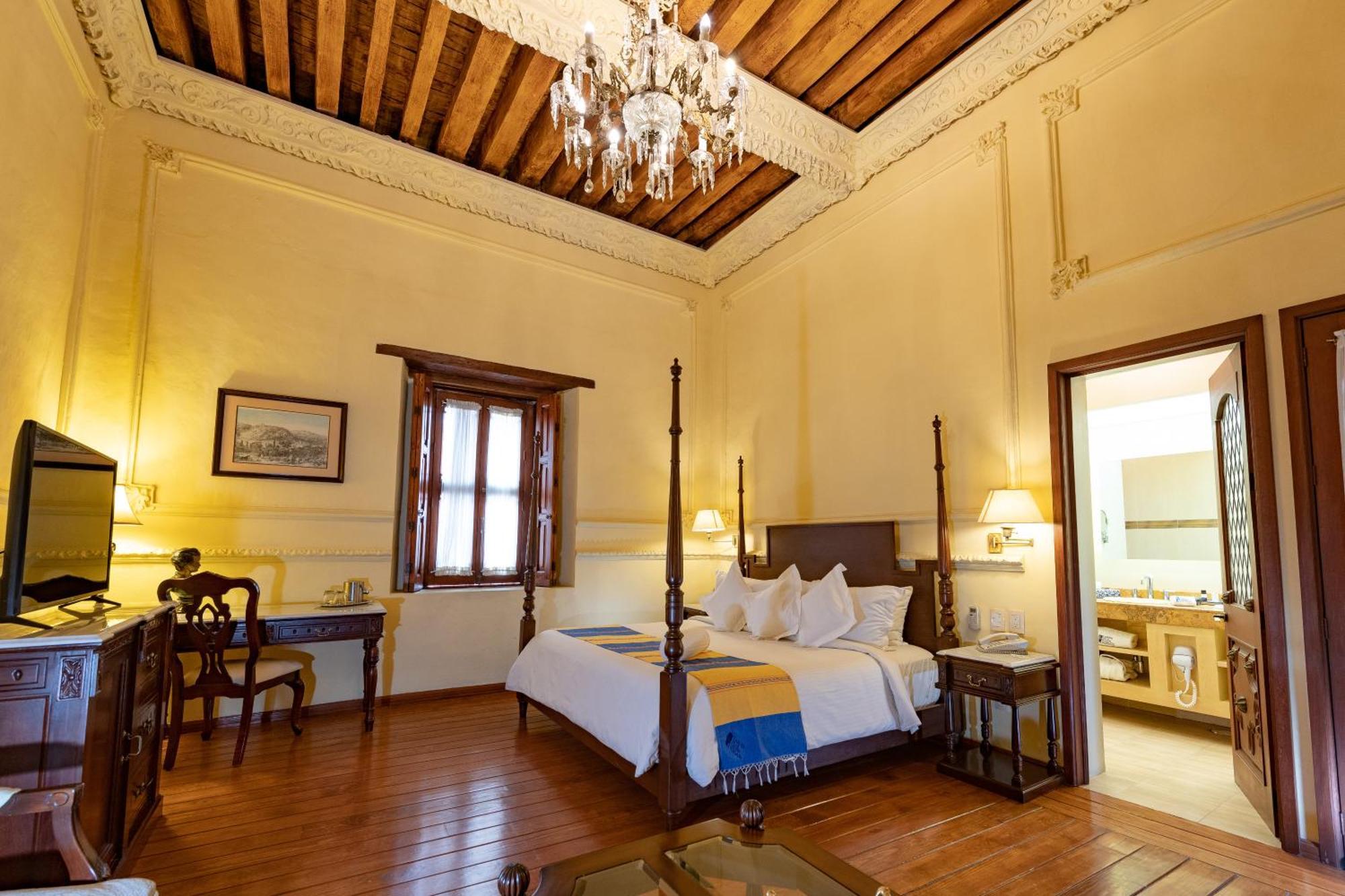 Hotel Boutique Casona De La China Poblana - Adults Only プエブラ エクステリア 写真