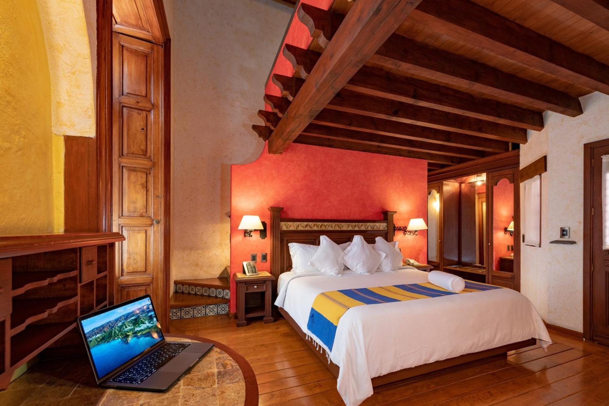 Hotel Boutique Casona De La China Poblana - Adults Only プエブラ エクステリア 写真