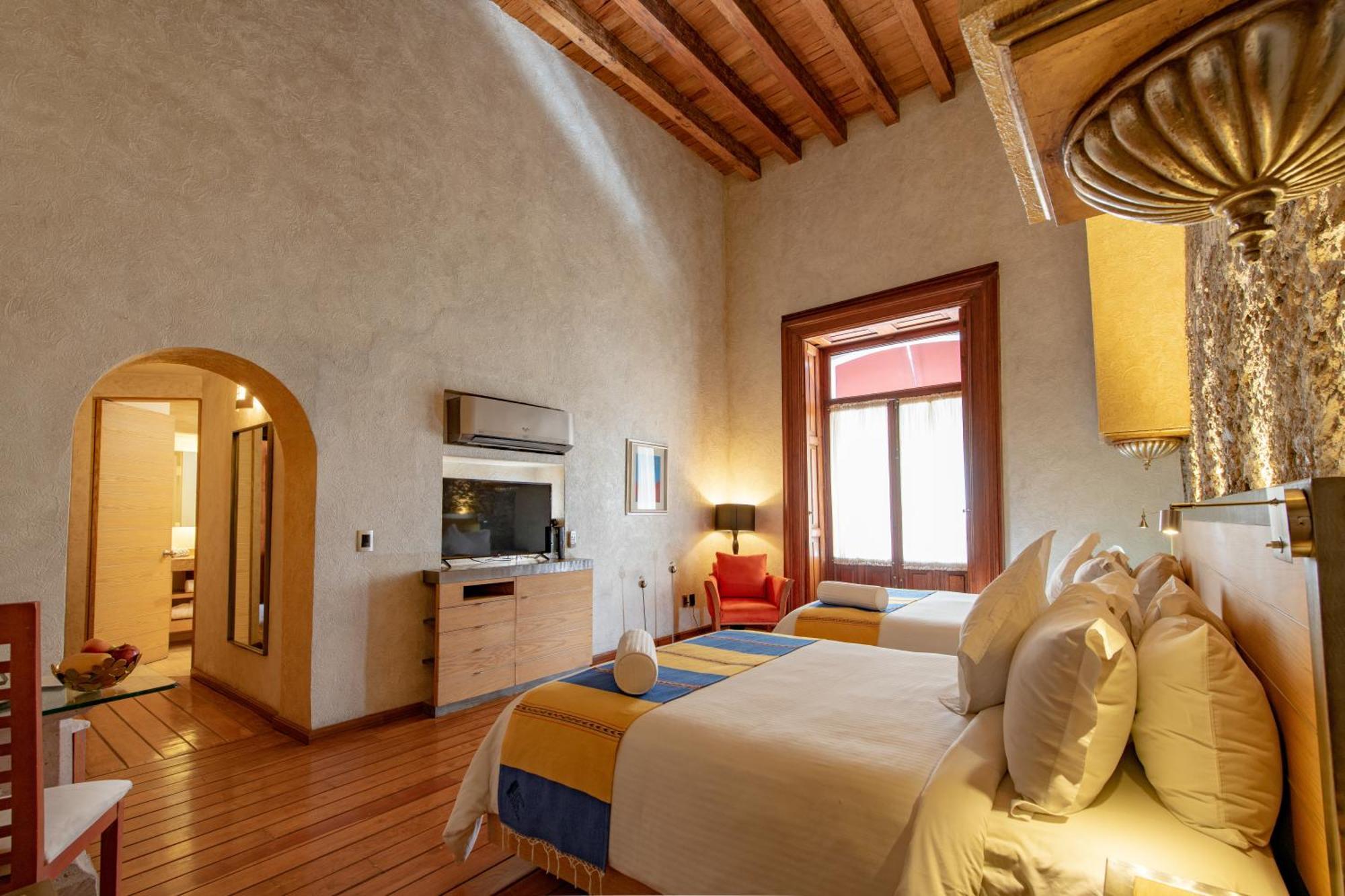 Hotel Boutique Casona De La China Poblana - Adults Only プエブラ エクステリア 写真